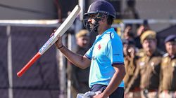 ரோகித் சர்மா.. உங்களுக்கு இன்னும் வயசே ஆகல.. டேவட் வார்னர் சாதனையை சமன் செய்த ஹிட்மேன்