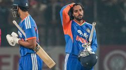 IND vs SA: நம்ப முடியாத ரெக்கார்டு.. கோலி, கில் சாதனையை உடைத்த திலக் வர்மா.. 4000 ரன்கள் குவித்தார்