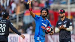 IND vs NZ: தோனியின் சாதனையை முறியடித்த கேஎல் ராகுல்.. முதல் இந்திய வீரர் என்ற பெருமையையும் பெற்றார்