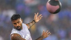 இது வெறும் ஆரம்பம் தான்.. 10 ஆண்டுகள் நிறைவு செய்த ஹர்திக் பாண்டியா உருக்கம்