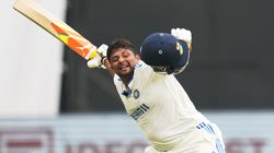 சர்பராஸ் கான் இந்திய அணியில் சேர்க்கப்படாதது அவமானமான விசயம்.. பிசிசிஐயை சாடிய முன்னாள் வீரர்