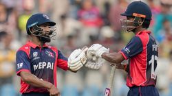 டி20 உலககோப்பை: தோனியை போல் சிக்சர் அடித்திருக்க வேண்டும்.. தோல்வி குறித்து நேபாள் வீரர் கருத்து