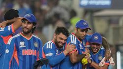 இந்திய அணி வீரர்களுக்கு தந்தை போல் சூர்யகுமார் இருக்கிறார்.. முரளி கார்த்திக் பாராட்டு