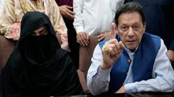 மனைவியை வைத்து என்னை மிரட்டுகிறார்கள்.. சிறையில் துடிக்கும் இம்ரான் கான்.. கண்பார்வையும் பாதிப்பு