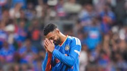 IND vs ENG: போதும் டா சாமி! 4 ஓவர்களில் 64 ரன்கள் விட்டு கொடுத்த வருண் சக்கரவர்த்தி மோசமான சாதனை