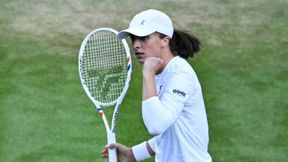 Wimbledon: Swiatek downs Tauson to ease into quarters