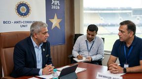 IPL 2026: BCCI Questions Team Manager after Star Player Repeatedly Hosts Late-Night Guests in Hotel Room