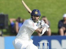 ಟೆಸ್ಟ್ : 1ನೇ ದಿನದ ಅಂತ್ಯಕ್ಕೆ ಧವನ್ 150, ವಿಜಯ್ 89