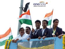 ಬಿರಿಯಾನಿ ಪ್ರಿಯೆ ಸಿಂಧು ಬಾಯಿಗೆ ಕರ್ನಾಟಕದ ಸಿಹಿ ತಿಂಡಿ