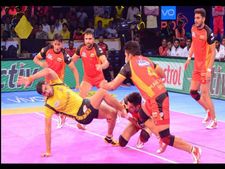 ಕಬಡ್ಡಿ: ತೆಲುಗು ಟೈಟನ್ಸ್ ವಿರುದ್ಧ ಬೆಂಗಳೂರು ಬುಲ್ಸ್ ಗೆ ಭರ್ಜರಿ ಜಯ