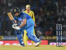 ರೋಹಿತ್ ಶರ್ಮಾ ಭರ್ಜರಿ ಬ್ಯಾಟಿಂಗ್, 4-1 ಸರಣಿ ಗೆದ್ದ ಭಾರತ