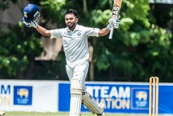 ಅಂಡರ್ -19 ಯೂತ್ ಟೆಸ್ಟ್: ಅಥರ್ವ ತೈಡೆ, ಪವನ್ ಶಾ ಆಕರ್ಷಕ ಶತಕ