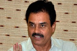 ಮಧ್ಯಮ ಕ್ರಮಾಂಕ ಪ್ರಶ್ನಿಸಿ ಬಿಸಿಸಿಐಯ ತರಾಟೆಗೆ ತೆಗೆದ ವೆಂಗ್ ಸರ್ಕಾರ್