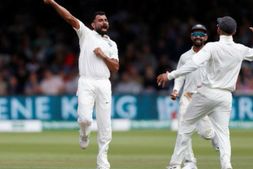 ಭಾರತ vs ಇಂಗ್ಲೆಂಡ್ ಟೆಸ್ಟ್: ಇಂಗ್ಲೆಂಡ್ 8 ವಿಕೆಟ್ ನಷ್ಟಕ್ಕೆ 260 ರನ್