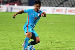 ಭಾರತ vs ಚೀನಾ ಕುತೂಹಲಕಾರಿ ಸೌಹಾರ್ದ ಫುಟ್ಬಾಲ್ ಪಂದ್ಯ ಸಮಬಲ