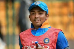ಇನ್ನಿಂಗ್ಸ್ ಗೂ ಮೊದಲು ನಾನು ಬ್ಯಾಟಿಂಗ್ ಬಗ್ಗೆ ತಲೆಕೆಡಿಸಿಕೊಳ್ಳೋಲ್ಲ: ಪೃಥ್ವಿ