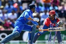 ವಿಶ್ವಕಪ್ 2019: ಧೋನಿ ಸಕಾರಾತ್ಮಕ ಪ್ರದರ್ಶನ ತೋರಿಸುತ್ತಿಲ್ಲ ಎಂದ ಸಚಿನ್!
