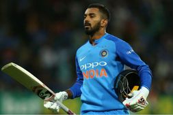 ವಿಜಯ್ ಹಜಾರೆ ಟ್ರೋಫಿ: ಕನ್ನಡಿಗ ಕೆಎಲ್ ರಾಹುಲ್ ಸ್ಫೋಟಕ ಶತಕ