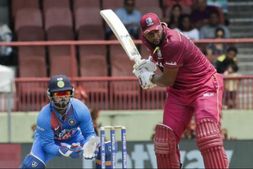 'ರಣಹದ್ದು'ಗಳಿಂದ ಯುವ ಕ್ರಿಕೆಟಿಗರ ರಕ್ಷಿಸಬೇಕಿದೆ: ಪೊಲಾರ್ಡ್ ಹೇಳಿದ್ಯಾರಿಗೆ?!
