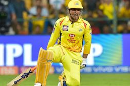 ಧೋನಿ ಮಗಳು ಜೀವಾ ಇಲ್ಲೊಬ್ಬರ ಕೆಲಸಕ್ಕೇ ಕಲ್ಲು ಹಾಕ್ತಿದ್ದಾಳಂತೆ!
