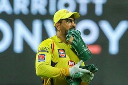 ಮಹೇಂದ್ರ ಸಿಂಗ್ ಧೋನಿಯ ಈ 5 ನಿರ್ಧಾರಗಳನ್ನು ಅರ್ಥಮಾಡಿಕೊಳ್ಳುವುದು ಕಷ್ಟ, ಕಷ್ಟ!
