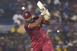 ಕಿವೀಸ್ vs ವಿಂಡೀಸ್: ಸ್ಫೋಟಕ ಅರ್ಧ ಶತಕ ಚಚ್ಚಿದ ಕೀರನ್ ಪೊಲಾರ್ಡ್
