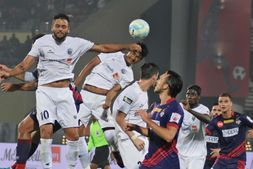 ಐಎಸ್‌ಎಲ್: ಕೇರಳ ಬ್ಲಾಸ್ಟರ್ಸ್ vs ನಾರ್ತ್‌ಈಸ್ಟ್ ಯುನೈಟೆಡ್, Live ಸ್ಕೋರ್