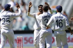 ಭಾರತ vs ಆಸ್ಟ್ರೇಲಿಯಾ: ಅಪರೂಪದ ದಾಖಲೆ ನಿರ್ಮಿಸಿದ ಭಾರತ