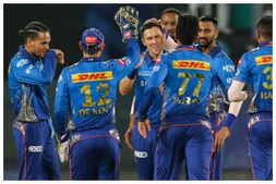 ಐಪಿಎಲ್ 2021: ಮುಂಬೈ vs ಚೆನ್ನೈ ಪಂದ್ಯದಲ್ಲಿ ಗೆಲ್ಲುವ ತಂಡವನ್ನು ಊಹಿಸಿದ ಆಕಾಶ್ ಚೋಪ್ರ