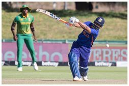 Ind vs SA ODI: ಮತ್ತೆ ಮುಗ್ಗರಿಸಿದ ಟೀಂ ಇಂಡಿಯಾ, ದಕ್ಷಿಣ ಆಫ್ರಿಕಾಗೆ 31ರನ್ ಗೆಲುವು