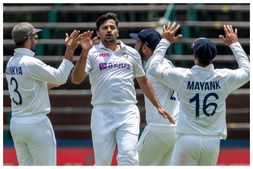 ಭಾರತ vs ದ. ಆಫ್ರಿಕಾ: ಶಾರ್ದೂಲ್ ದಾಳಿಗೆ ಹರಿಣಗಳು ತತ್ತರ: 5 ವಿಕೆಟ್ ಗೊಂಚಲು ಪಡೆದ ಠಾಕೂರ್