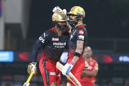 IPL 2022: ಆರ್‌ಸಿಬಿ ತಂಡದಲ್ಲಿ ಈ 3 ಬದಲಾವಣೆಗಳನ್ನು ಮಾಡಿಕೊಳ್ಳದಿದ್ದರೆ ಮತ್ತೆ ಸೋಲು ಖಚಿತ!