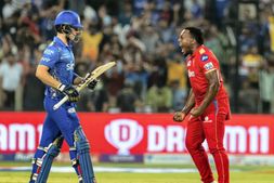 MI vs PBKS: ಇಶಾನ್ ಕಿಶನ್, ಪೊಲಾರ್ಡ್ ವಿಫಲ; ಸತತ ಐದನೇ ಸೋಲು ಕಂಡ ಮುಂಬೈ ಇಂಡಿಯನ್ಸ್!