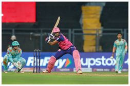 R Ashwin: ಇದ್ದಕ್ಕಿದ್ದಂತೆ ಕ್ರೀಸ್ ಬಿಟ್ಟು ತೆರಳಿದ ಅಶ್ವಿನ್: ಐಪಿಎಲ್ ಇತಿಹಾಸದಲ್ಲಿ ಇದೇ ಮೊದಲು!