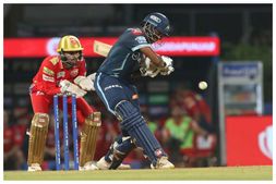 PBKS vs GT: ಕಿಂಗ್ಸ್ ಬೌಲಿಂಗ್‌ಗೆ ಬೆದರಿದ ಟೈಟನ್ಸ್: ಪಂಜಾಬ್ ಗೆಲುವಿಗೆ 144 ರನ್ ಗುರಿ