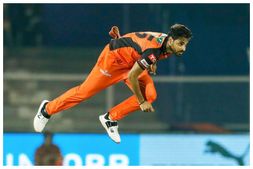 IPL 2022: KKR vs SRH: ಪ್ರಮುಖ ಮೈಲಿಗಲ್ಲುಗಳ ಮೇಲೆ ಕಣ್ಣಿಟ್ಟ ಇತ್ತಂಡಗಳ ಆಟಗಾರರು