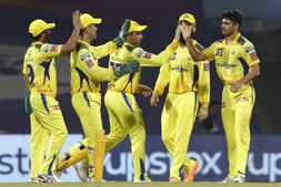 CSK vs DC: ಚೆನ್ನೈ ಬೌಲಿಂಗ್‌ ದಾಳಿಗೆ ತತ್ತರಿಸಿದ ಡೆಲ್ಲಿ; ಸೂಪರ್ ಕಿಂಗ್ಸ್ ಪ್ಲೇ ಆಫ್ ಆಸೆ ಇನ್ನೂ ಜೀವಂತ