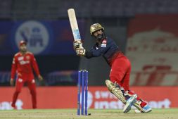 RCB vs PBKS: ಪಂದ್ಯದಲ್ಲಿ ಗೆಲ್ಲಲು ನಿಮ್ಮ ಡ್ರೀಮ್ ಟೀಮ್ ಹೀಗಿರಲಿ; ಈತನಿಗೆ ನಾಯಕತ್ವ ನೀಡಿ