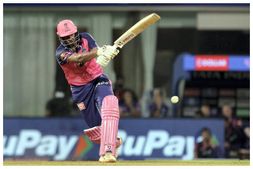 RR vs DC: ಐಪಿಎಲ್‌ನಲ್ಲಿ ಚೊಚ್ಚಲ ಅರ್ಧಶತಕ ಸಿಡಿಸಿದ ರವಿಚಂದ್ರನ್‌ ಅಶ್ವಿನ್