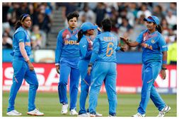 ಭಾರತ vs ಶ್ರೀಲಂಕಾ ಮಹಿಳಾ ಟಿ20 ಸರಣಿ: ಟಿವಿಯಲ್ಲಿಲ್ಲ ನೇರಪ್ರಸಾರ, ಬಿಸಿಸಿಐ ವಿರುದ್ಧ ನೆಟ್ಟಿಗರು ಕಿಡಿ