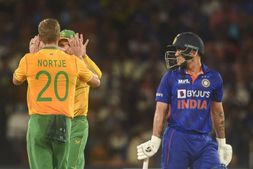 IND vs SA 3ನೇ ಟಿ20: ಸಂಭಾವ್ಯ ಆಡುವ ಬಳಗ, ಪಿಚ್ ವರದಿ, ಹವಾಮಾನ ವರದಿ ಮತ್ತು ನೇರಪ್ರಸಾರದ ಮಾಹಿತಿ