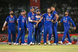 IND vs SA: ಆತನನ್ನು ಬದಲಿಸದಿದ್ದರೆ ಟೀಮ್ ಇಂಡಿಯಾ ಸರಣಿಯನ್ನೇ ಸೋಲುತ್ತೆ ಎಂದ ನೆಟ್ಟಿಗರು!