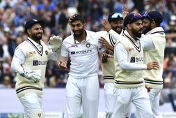 IND vs ENG 5ನೇ: ಫಾಲೋಆನ್ ಭೀತಿಯಲ್ಲಿ ಇಂಗ್ಲೆಂಡ್; ಮೂರನೇ ದಿನದಾಟದ ಲೈವ್ ಸ್ಕೋರ್ ಇಲ್ಲಿವೆ
