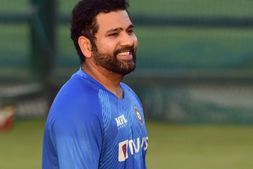 IND vs ENG: ಈ ಆಟಗಾರ ಟಿ20 ವಿಶ್ವಕಪ್‌ಗೆ ಆಯ್ಕೆಯಾಗುವ ಎಲ್ಲ ಸಾಧ್ಯತೆಗಳಿವೆ; ರೋಹಿತ್ ಶರ್ಮಾ