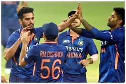 ಇದು ಅರ್ಥವೇ ಆಗುತ್ತಿಲ್ಲ: ಮಿಂಚಿದ ಆಟಗಾರನಿಗೆ ಅವಕಾಶ ನೀಡದ್ದಕ್ಕೆ ಸಬಾ ಕರೀಮ್ ಕಿಡಿ
