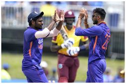 ವೆಸ್ಟ್ ಇಂಡೀಸ್ ವಿರುದ್ಧ 5ನೇ ಪಂದ್ಯದಲ್ಲೂ ಜಯಭೇರಿ: 4-1 ಅಂತರದಿಂದ ಸರಣಿ ಕೈವಶ