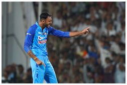 ಭಾರತ vs ಆಸ್ಟ್ರೇಲಿಯಾ: ಅಕ್ಷರ್ ಅಟ್ಟಹಾಸ, ವೇಡ್ ಆರ್ಭಟ: ಭಾರತಕ್ಕೆ ಗೆಲ್ಲಲು 91 ರನ್ ಗುರಿ