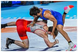 ವಿಶ್ವ ರೆಸ್ಲಿಂಗ್ ಚಾಂಪಿಯನ್‌ಶಿಪ್: ಕ್ವಾ. ಫೈನಲ್‌ನಲ್ಲಿ ಬಜರಂಗ್ ಪುನಿಯಾಗೆ ಸೋಲು: ಚಿನ್ನದ ಕನಸು ಭಗ್ನ