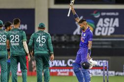 Asia Cup 2022: ಭಾರತ vs ಪಾಕ್ ಸೂಪರ್ 4 ಪಂದ್ಯವನ್ನು ಮೊಬೈಲ್‌ನಲ್ಲಿ ವೀಕ್ಷಿಸುವುದು ಹೇಗೆ?