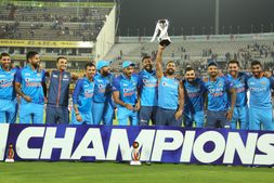 IND vs AUS 3rd T20: ಆಸ್ಟ್ರೇಲಿಯ ವಿರುದ್ಧ ಭಾರತಕ್ಕೆ ರೋಚಕ ಜಯ; 3 ದಾಖಲೆಗಳು ಧೂಳಿಪಟ